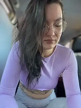 MeekyRich online show from 3, 2, 2026