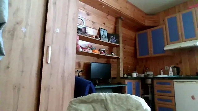 Little shygirl online show from 3, 2, 2026