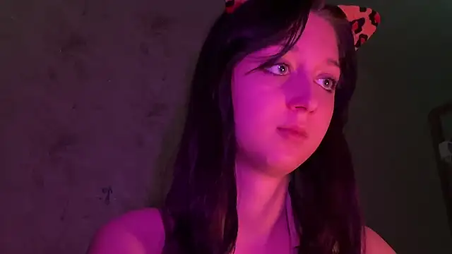 Snapshot of YourTemptation_ chatting on 20, 12, 2025 YourTemptation online show from 20, 12, 2025