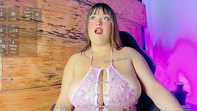 Snapshot of Alicee_stone_ chatting on 26, 11, 2025 Alicee stone online show from 26, 11, 2025