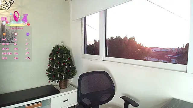  Victoria Collins online show from 26, 11, 2025