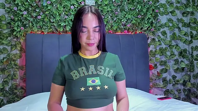 evelin 33 online show from 6, 10, 2025