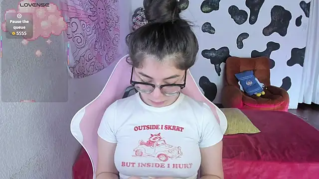 Snapshot of abbie_jensen_ chatting on 6, 11, 2025 abbie jensen online show from 6, 11, 2025