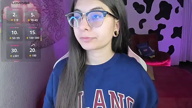 Snapshot of abbie_jensen_ chatting on 9, 11, 2025 abbie jensen online show from 9, 11, 2025