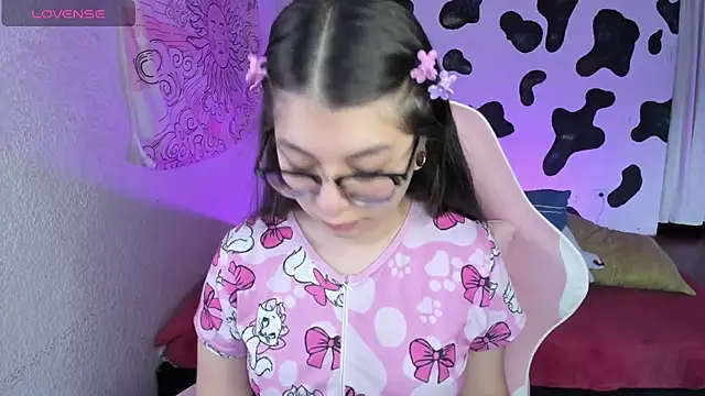 Snapshot of abbie_jensen_ chatting on 14, 11, 2025 abbie jensen online show from 14, 11, 2025