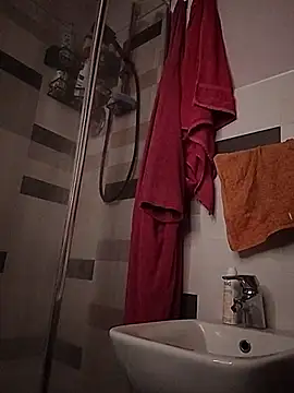 Snapshot of h4cMorganaEvelynn chatting on 18, 11, 2025 h4cMorganaEvelynn online show from 18, 11, 2025