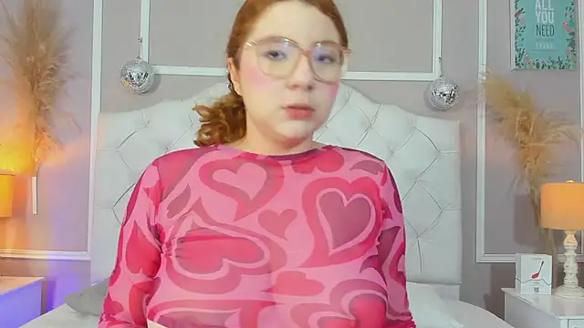 Snapshot of lizy_portman chatting on 4, 2, 2026 lizy portman online show from 4, 2, 2026