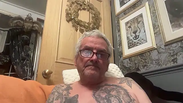 poggles online show from 22, 11, 2025