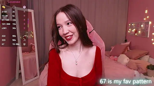 Snapshot of Shriya_Sarann chatting on 14, 2, 2026 Shriya Sarann online show from 14, 2, 2026