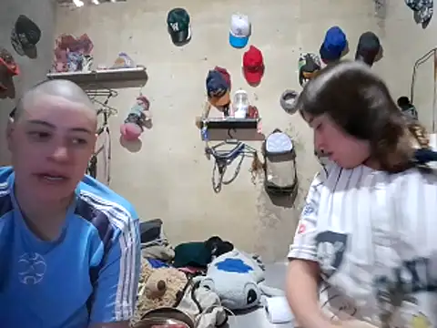 Snapshot of twodoo chatting on 7, 3, 2026 twodoo online show from 7, 3, 2026