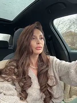 LunaBex online show from 28, 11, 2025