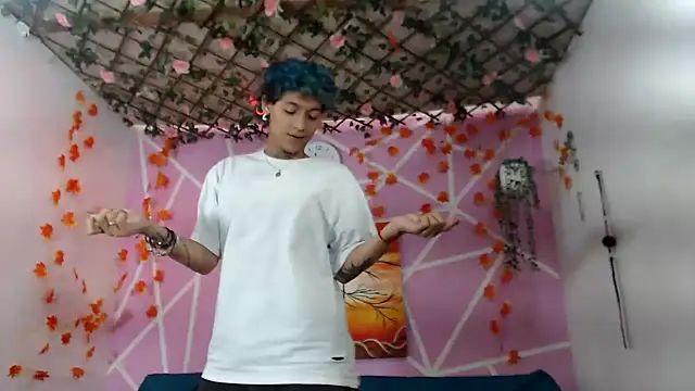 Bastian boyshot77 online show from 10, 10, 2025