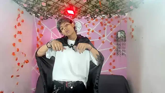 Bastian boyshot77 online show from 23, 10, 2025