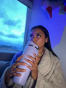 im-isabella online show from 4, 12, 2025