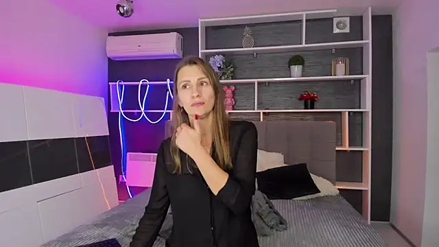 Snapshot of ChristyBrook chatting on 30, 10, 2025 ChristyBrook online show from 30, 10, 2025