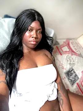 Snapshot of Alexia_24 chatting on 20, 11, 2025 Alexia 24 online show from 20, 11, 2025