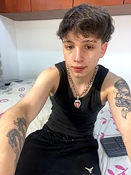 Thomas Big dick online show from 29, 11, 2025