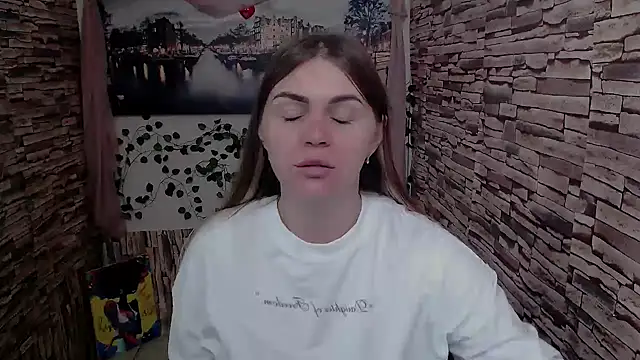 Snapshot of Magic_Katarina_ chatting on 4, 11, 2025 Magic Katarina online show from 4, 11, 2025