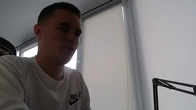 FreddyBredi online show from 27, 10, 2025