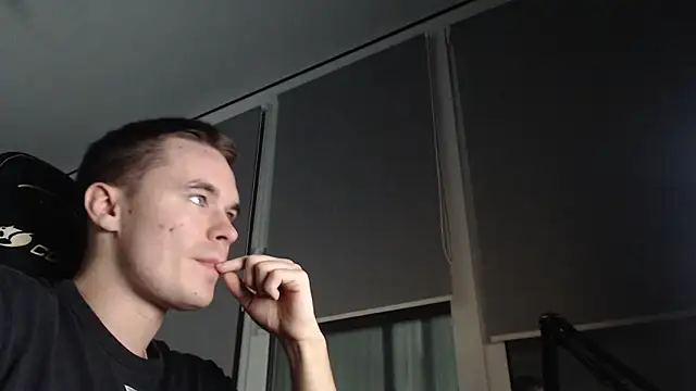 FreddyBredi online show from 11, 11, 2025