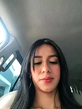 Snapshot of Juliana_Xander chatting on 11, 10, 2025 Juliana Xander online show from 11, 10, 2025