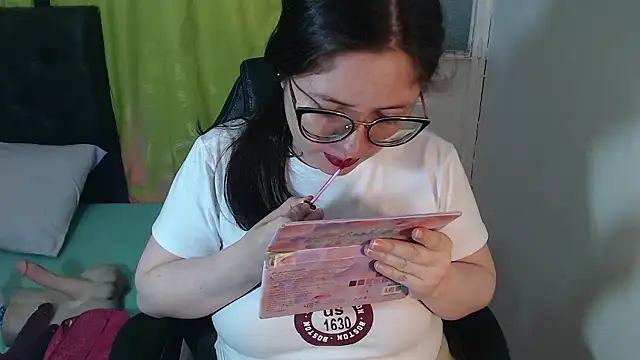 KrystalAdams online show from 8, 1, 2026