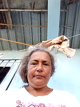 Snapshot of jendall189 chatting on 28, 10, 2025 jendall189 online show from 28, 10, 2025