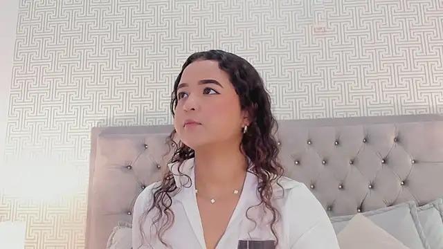 Snapshot of Evaa_Lunna_ chatting on 18, 3, 2026 Evaa Lunna online show from 18, 3, 2026