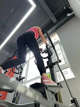 Ninazhang online show from 3, 3, 2026