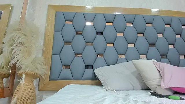 Snapshot of juliette_pretty_ chatting on 9, 11, 2025 juliette pretty online show from 9, 11, 2025