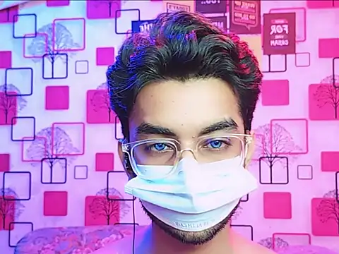 Snapshot of ChiseledCharm chatting on 10, 10, 2025 ChiseledCharm online show from 10, 10, 2025