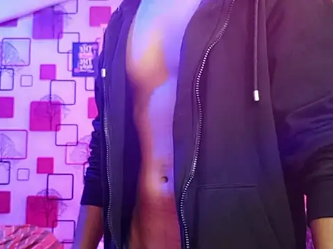 Snapshot of ChiseledCharm chatting on 24, 11, 2025 ChiseledCharm online show from 24, 11, 2025