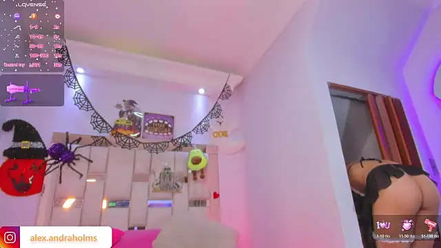 Alexandraholms online show from 28, 10, 2025