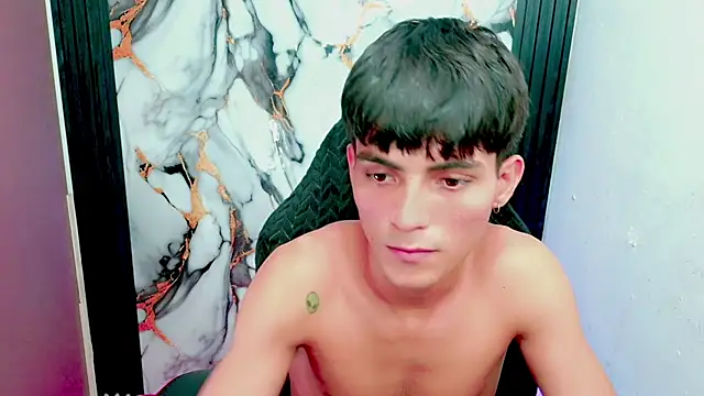 Thommy cute online show from 5, 2, 2026