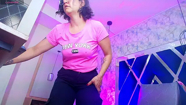 Luciifeer  online show from 22, 11, 2025