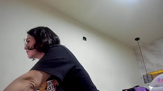 Luciifeer  online show from 18, 12, 2025