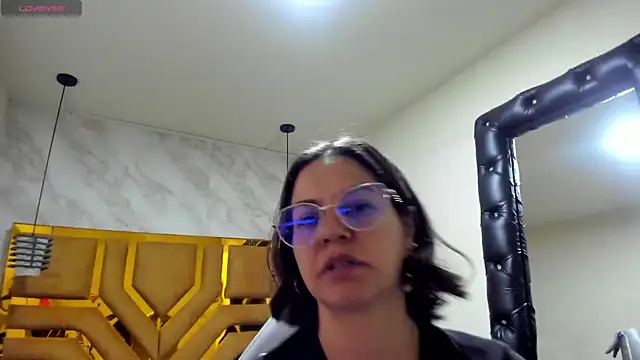 Luciifeer  online show from 12, 1, 2026