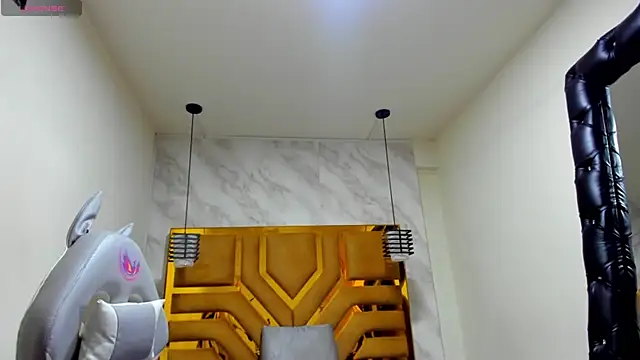 Luciifeer  online show from 7, 2, 2026