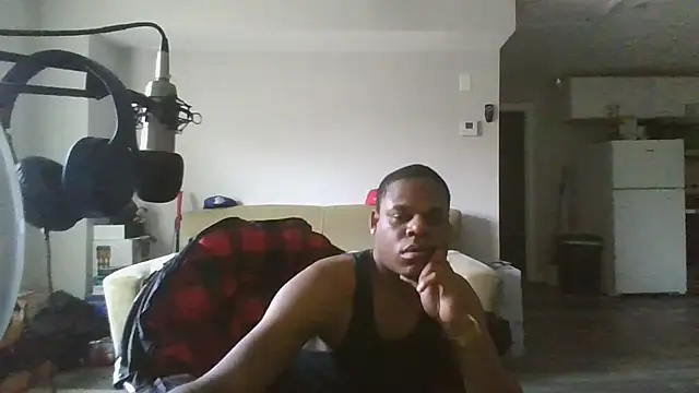 Snapshot of MrGreenbeanbean88 chatting on 8, 9, 2025 MrGreenbeanbean88 online show from 8, 9, 2025