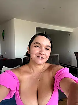 Nova Gabriela online show from 9, 10, 2025