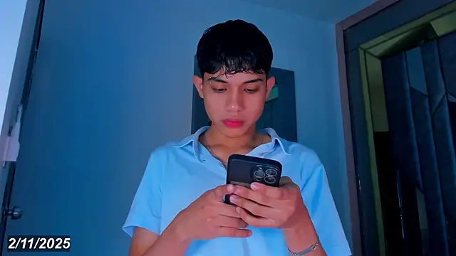 Sebax Young online show from 4, 11, 2025