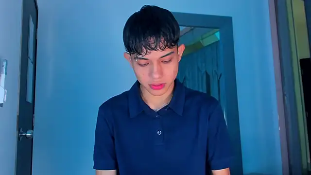 Sebax Young online show from 28, 11, 2025