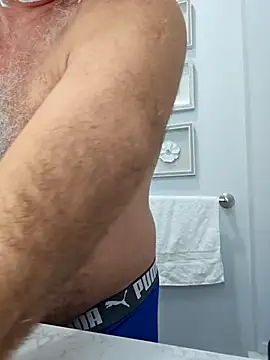 cubanitofeliz40 online show from 8, 1, 2026