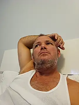 cubanitofeliz40 online show from 31, 1, 2026