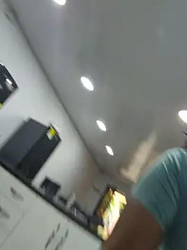 Yessica Lopezz online show from 3, 2, 2026