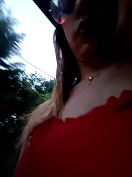 Daliana Gounbolt online show from 5, 2, 2026