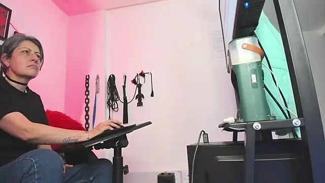 MistressNyx cg online show from 13, 12, 2025