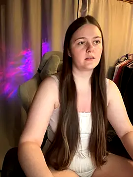 Snapshot of Cuty_Kitty chatting on 2, 12, 2025 Cuty Kitty online show from 2, 12, 2025