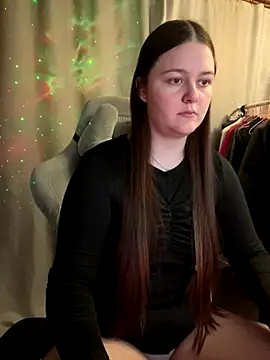 Snapshot of Cuty_Kitty chatting on 16, 12, 2025 Cuty Kitty online show from 16, 12, 2025