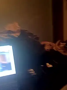 Snapshot of Crossedsissy chatting on 7, 2, 2026 Crossedsissy online show from 7, 2, 2026